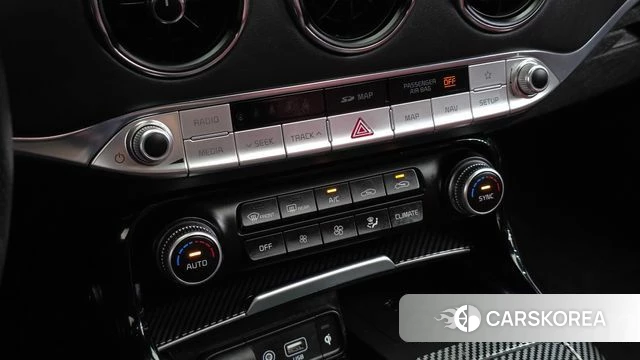 Kia Stinger id 4508298 из Кореи 24