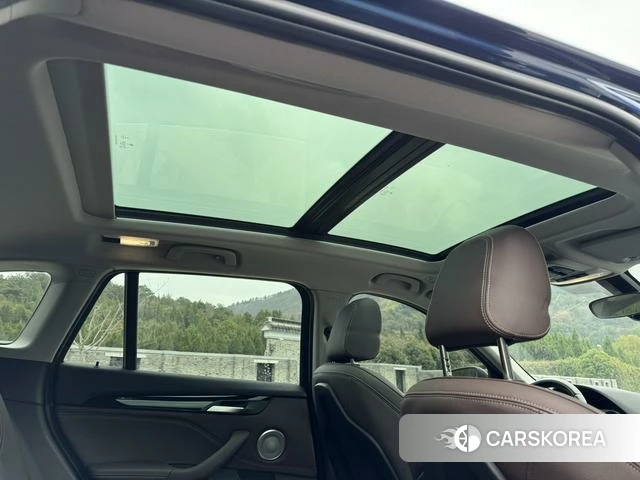 BMW X1 id 4320708 из Китая 24