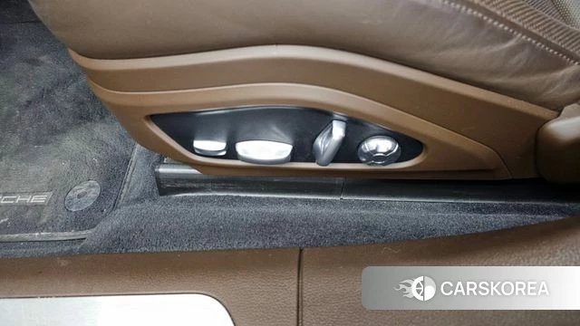 Porsche Panamera (971) id 4633170 из Кореи 24