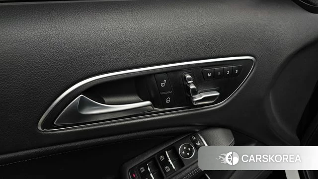 Mercedes-Benz GLA-Class X156 id 4465723 из Кореи 24