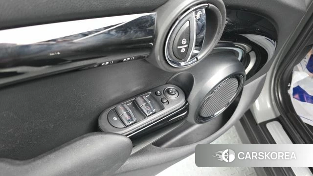 Mini Cooper id 4702283 из Кореи 24
