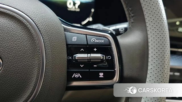 Kia Carnival 4th generation id 4434430 из Кореи 24