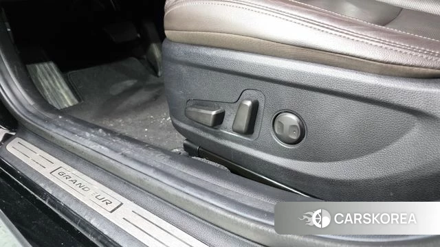 Hyundai The New Grandeur IG id 4717407 из Кореи 24