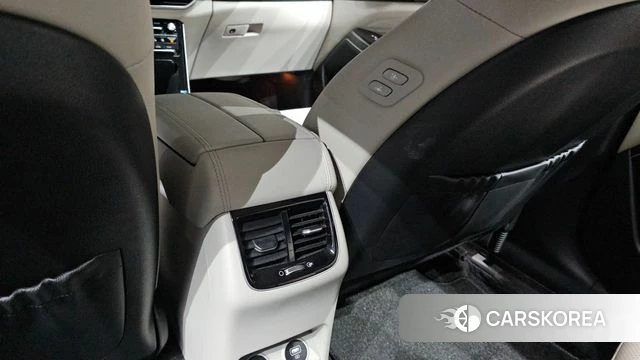 Kia K7 Premier Hybrid id 4702986 из Кореи 24