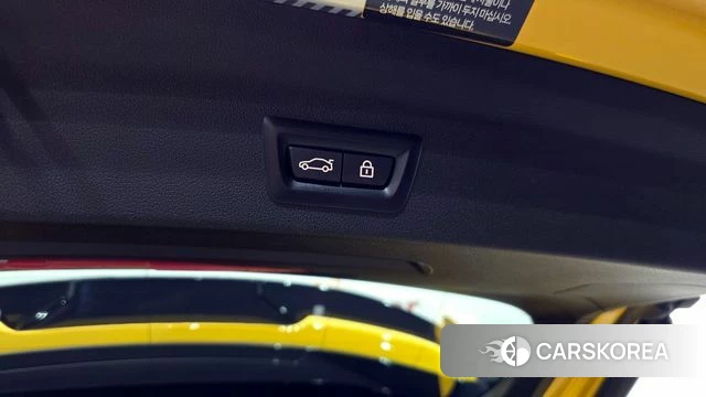 BMW 1 Series (F40) id 4201983 из Кореи 24