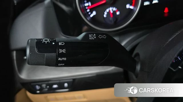 Kia Carnival 4th generation id 4675466 из Кореи 24