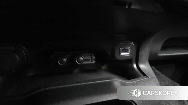 Citroen / DS C4 Cactus id 4417311 из Кореи 24