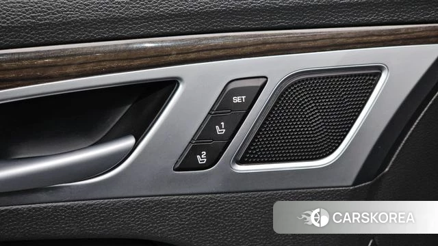 Genesis G80 id 4760471 из Кореи 24