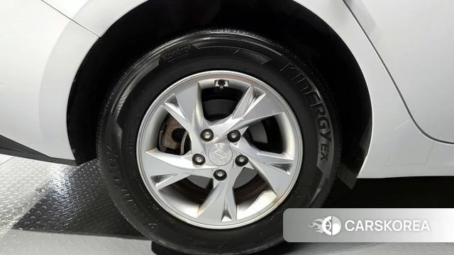 Hyundai Avante (CN7) id 4283575 из Кореи 24