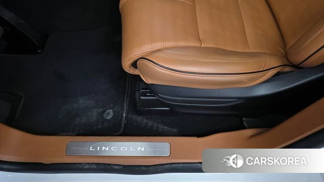 Lincoln Aviator 2nd generation id 4725968 из Кореи 24