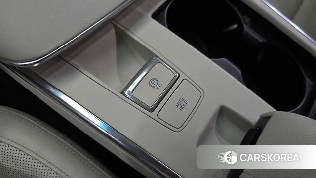Hyundai The New Grandeur IG Hybrid id 4768908 из Кореи 24