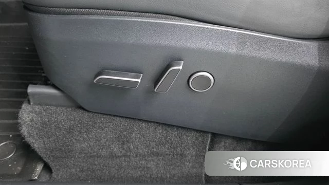 Tesla Model Y id 4783274 из Кореи 24