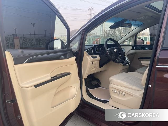 Buick GL8 id 4208454 из Китая 24