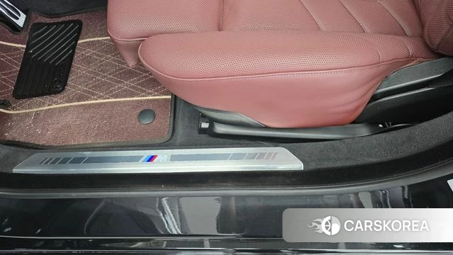 BMW 7 Series (G70) id 4847250 из Кореи 24