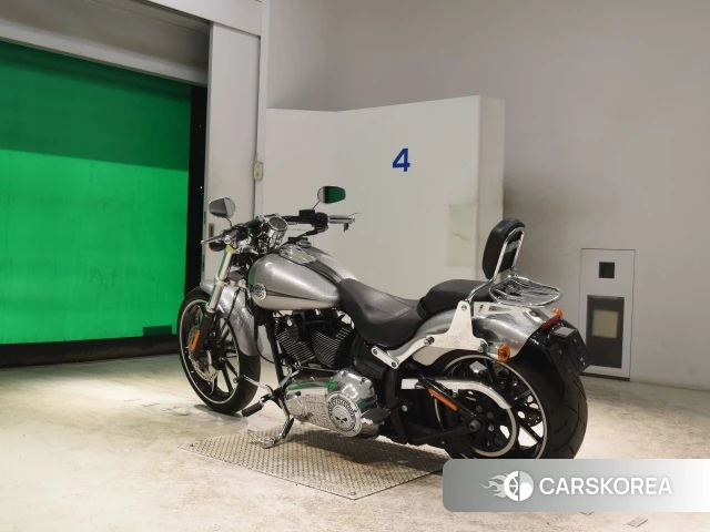 Harley-Davidson Softail Breakout FXSB id 3945181 из Японии 24