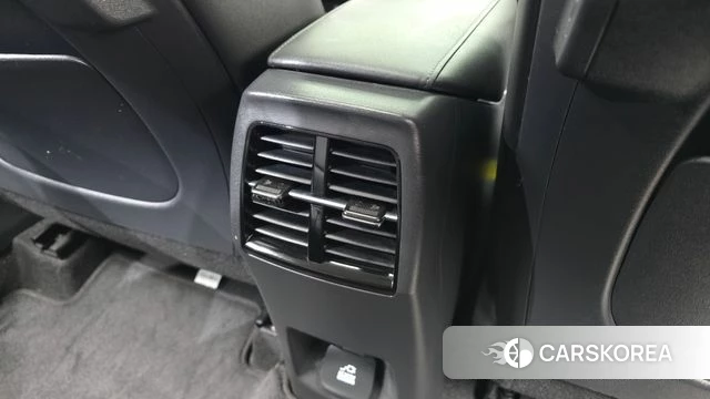 Kia Di Ol Nu Niro id 4280649 из Кореи 24