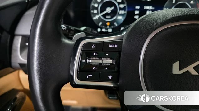 Kia Carnival 4th generation id 4202304 из Кореи 24