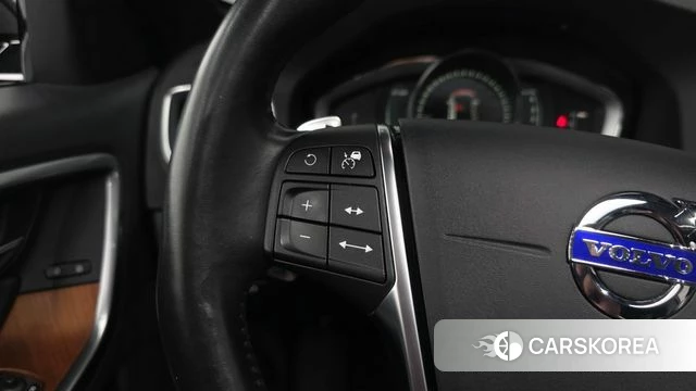 Volvo V60 Cross-Country id 4699024 из Кореи 24