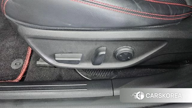 Genesis The New G70 id 4727040 из Кореи 24