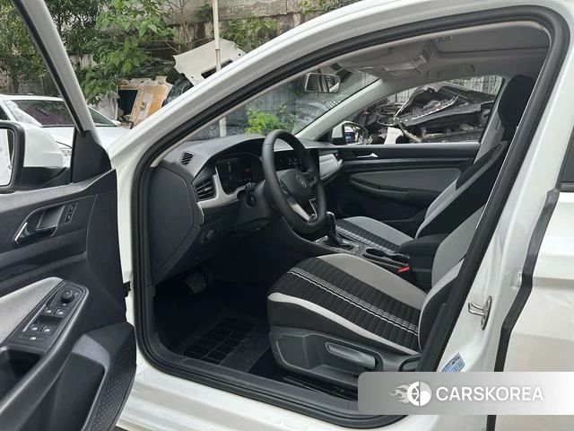 Volkswagen Bora id 4259593 из Китая 24