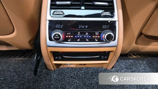 BMW 7 Series (G11) id 4424455 из Кореи 24
