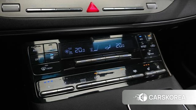 Hyundai The New Grandeur IG Hybrid id 4310257 из Кореи 24