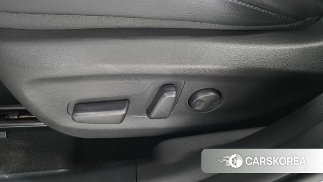 Hyundai Kona Electric id 4535879 из Кореи 24