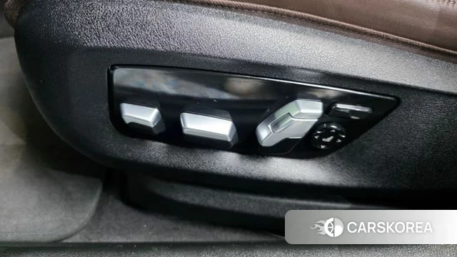 BMW 5 Series (G30) id 4651116 из Кореи 24