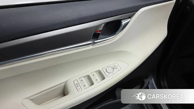 Hyundai The New Grandeur IG Hybrid id 4186841 из Кореи 24