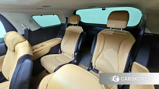 Kia Carnival 4th generation id 4224181 из Кореи 24