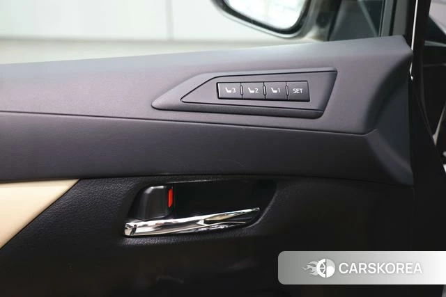 Toyota Wilfa id 4291374 из Китая 24