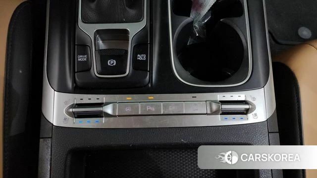 Kia Carnival 4th generation id 4250253 из Кореи 24