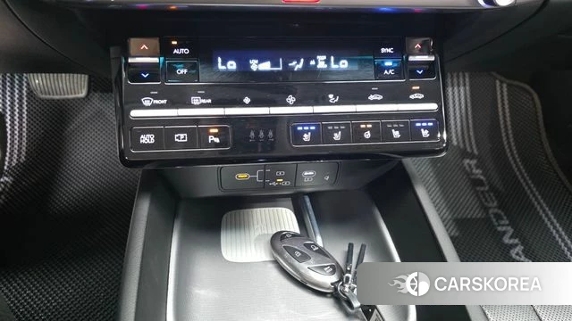 Hyundai Grandeur (GN7) id 4533336 из Кореи 24
