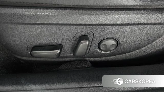 Hyundai The New Grandeur IG Hybrid id 4444693 из Кореи 24