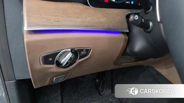Mercedes-Benz E-Class W213 id 4480836 из Кореи 24