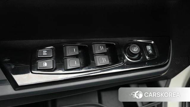 Ssangyong Torres id 4608602 из Кореи 24