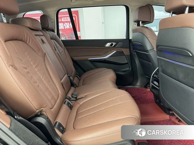 BMW X7 id 4258716 из Китая 24