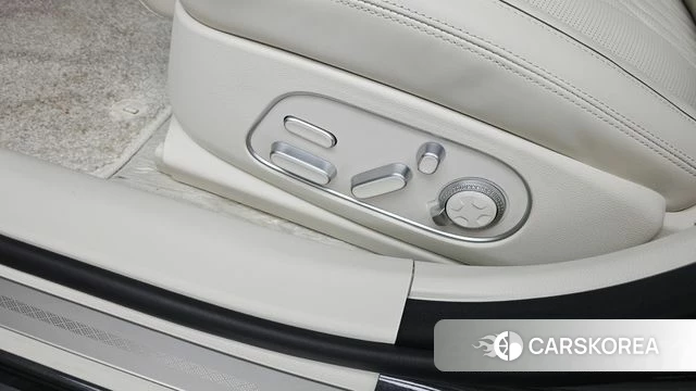 Genesis G90 (RS4) id 4767404 из Кореи 24