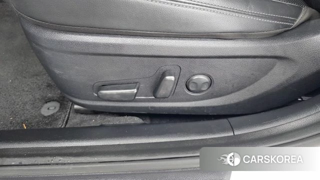 Hyundai The New Grandeur IG id 4750065 из Кореи 24