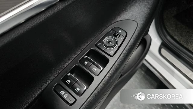 Hyundai The New Grandeur IG Hybrid id 4395913 из Кореи 24