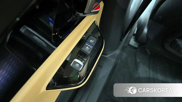 Kia Carnival 4th generation id 4232049 из Кореи 24