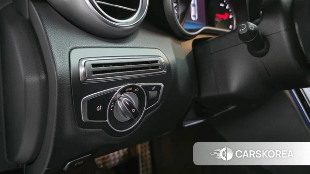 Mercedes-Benz C-Class W205 id 4543238 из Кореи 24