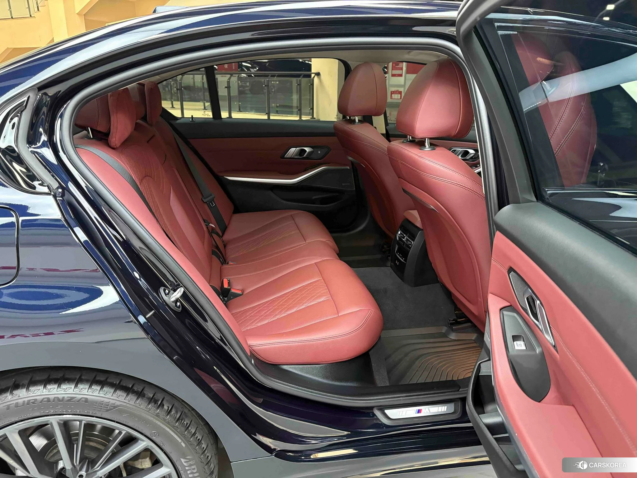 BMW 3 series id 4479250 из Китая 24