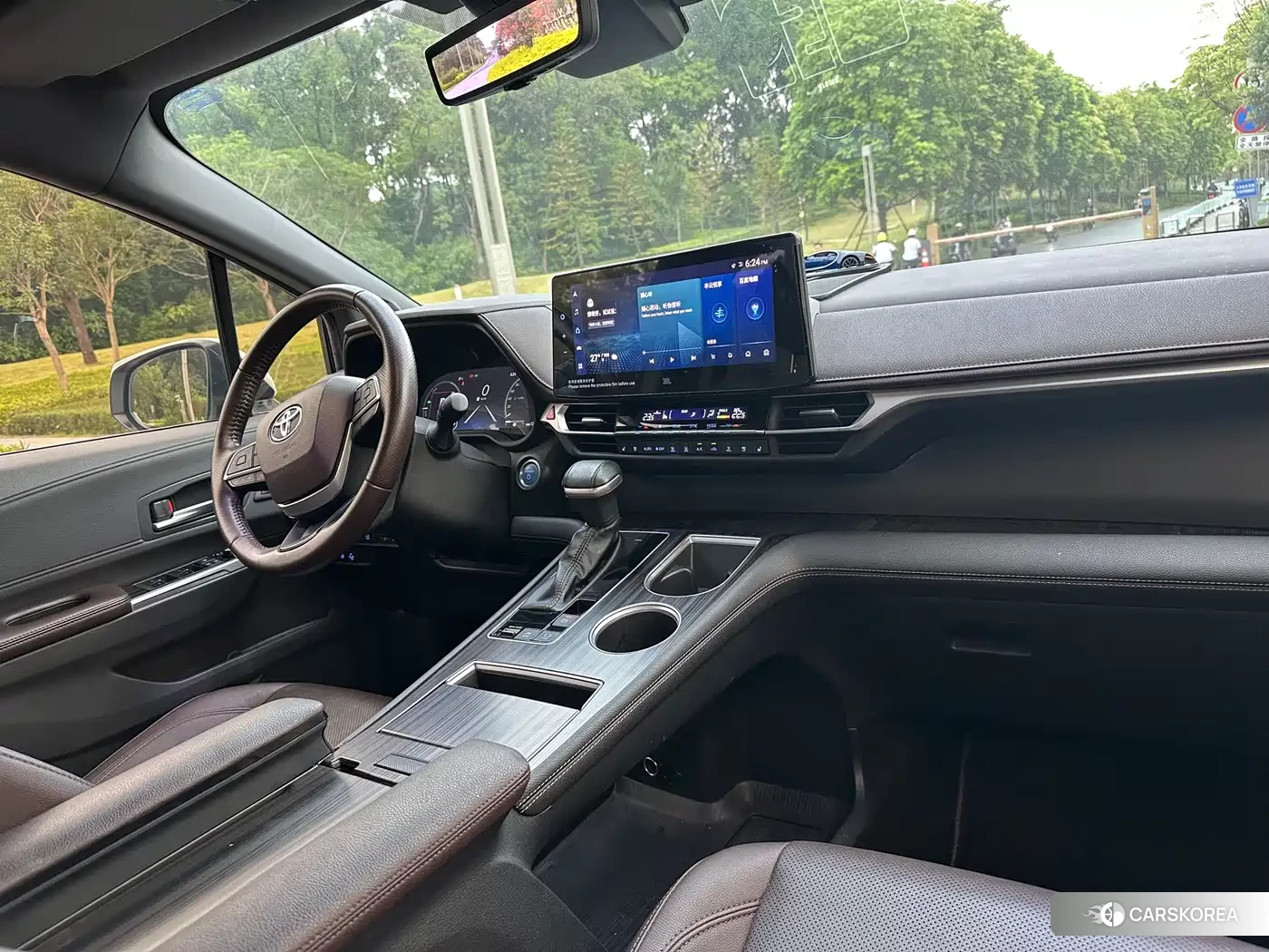Toyota Sienna id 4514324 из Китая 24