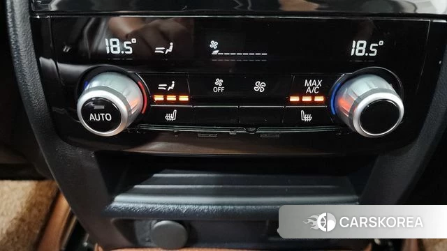 BMW 6 Series GT (G32) id 4918049 из Кореи 24