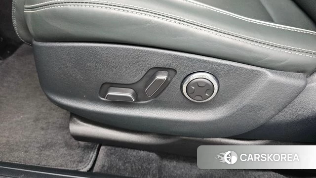 Genesis Electrified GV70 id 4623616 из Кореи 24
