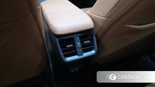 Lexus UX250h id 4402222 из Кореи 24