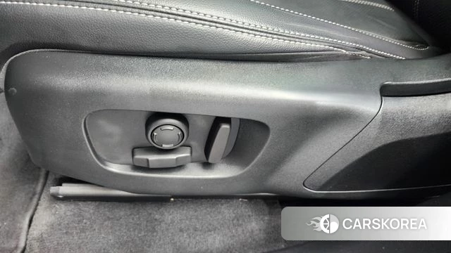 Land Rover Range Rover Velar id 4361854 из Кореи 24