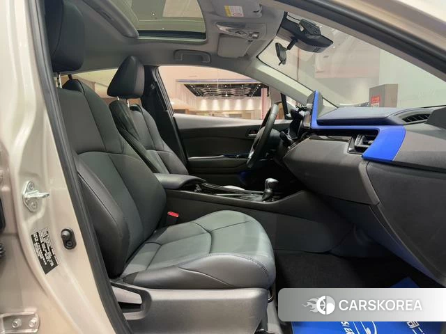 Toyota C-HR id 4262294 из Китая 24