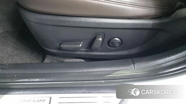 Hyundai The New Grandeur IG id 4549905 из Кореи 24